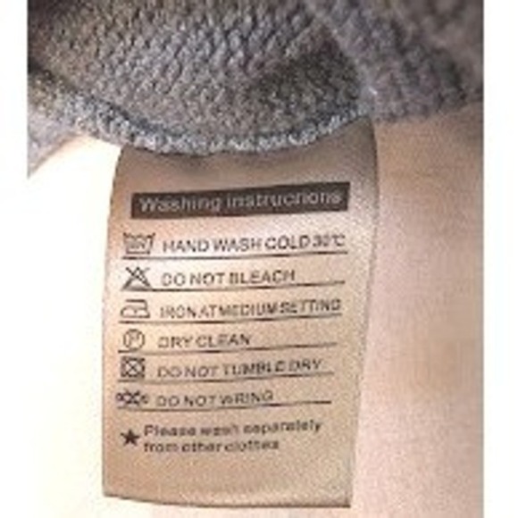 Grey Cable Knit Dachshund Dog Sweater Vest Wool Blend Sleeveless Top Womens - Picture 5 of 6